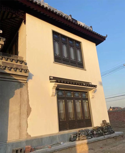 仿古鋁合金門窗不僅有古文化韻味，還凸顯使用價值