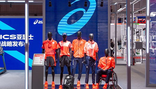 ��̫�ڝ����Ї�(gu��)�Ј�(ch��ng)����ɪʿ��Ȼ���ڹ�����Ь