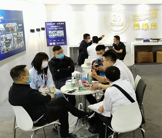 �۽��V�ݶ��ƼҾ�չ���������Ҿ������o��(sh��)!