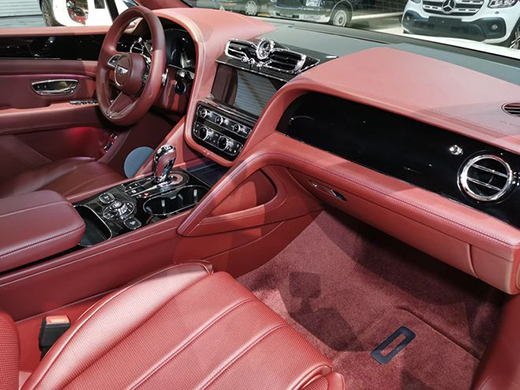 21���e����Խˮ���и�LED����貊ZĿ