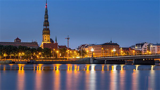 �����������������Ј��l(f��)չ�V���δ������څ������ʲô��?