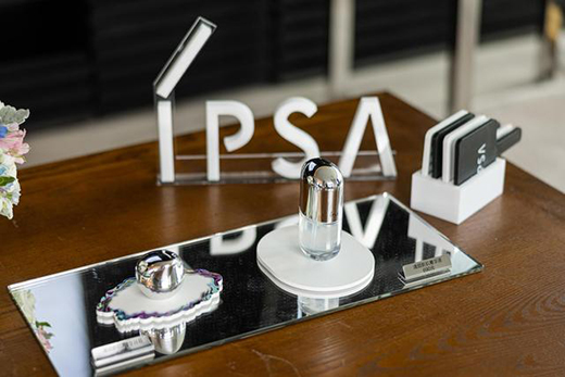 �ļ������������e(cu��)�^(gu��)���o(h��)�w��Ʒ�µ��(l��i)�u