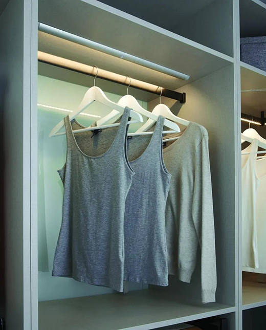 CBDչ�M(j��n)�Еr(sh��)| ģ�K���ռ{��ԽסԽ�ϰa���N����ñ�g