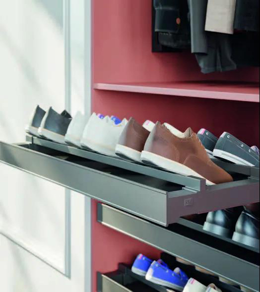 CBDչ�M(j��n)�Еr(sh��)| ģ�K���ռ{��ԽסԽ�ϰa���N����ñ�g