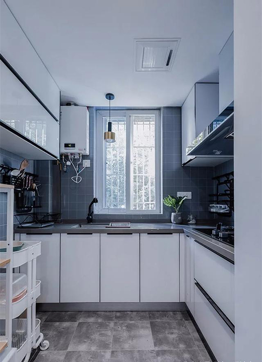 �����h(yu��n)��ֹ��ɫ���x����׌�N�������¸߶�