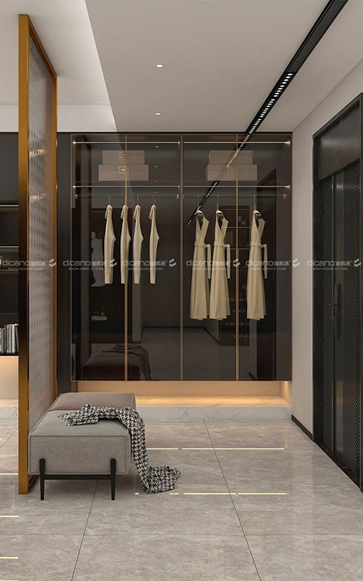 �τP�Z�Ҿ���ʽ�p��ϵ����Ʒ ׌�ҳɞ����ĵĸ۞�