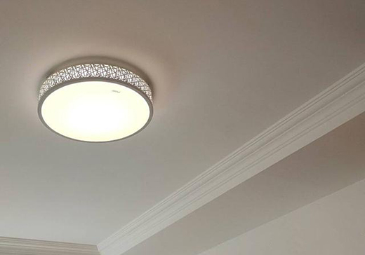 �W��LED��픟��u�y���o���۾�������m