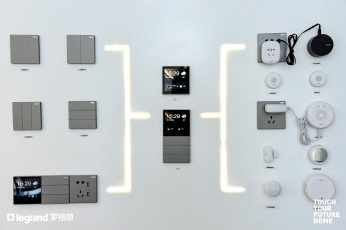 �_�����ݾ�TOUCH��δ�Rϵ�����ܼҾӽ�Q����ȫ�°l(f��)��