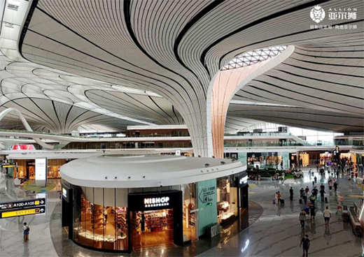 亞爾獅金屬：順應(yīng)時代潮流發(fā)展，鋁型材前景廣闊