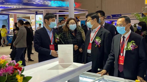 澳柯瑪商用電器多場景解決方案亮相冰博會(huì)