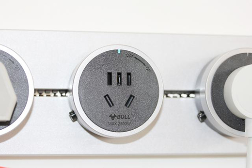 �������Ʒ����(chu��ng)���O(sh��)Ӌ(j��)�Ĺ�ţ�Ƅ�(d��ng)���ڲ���ϵ�y(t��ng)