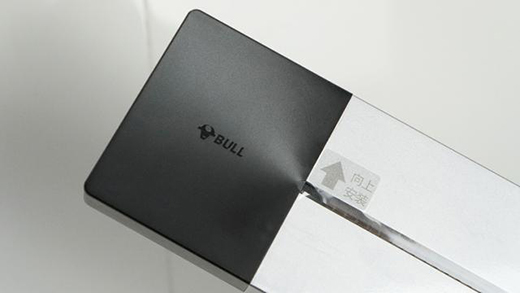 �������Ʒ����(chu��ng)���O(sh��)Ӌ(j��)�Ĺ�ţ�Ƅ�(d��ng)���ڲ���ϵ�y(t��ng)