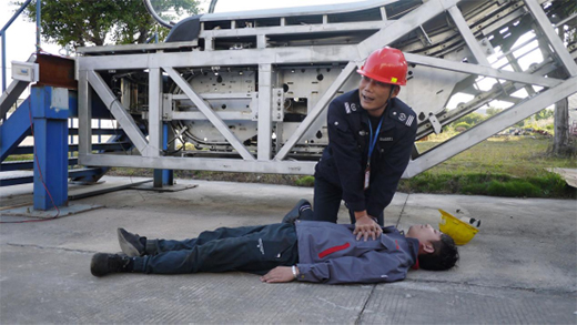 ���ݎ�Ӗ(x��n) ��ʿͨ��ݼ��F(tu��n)�e�k��ȫ��(y��ng)�������ݾ����