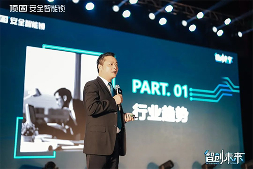 攜手共贏!久諾漆與羅浮塔涂料簽署戰(zhàn)略合作