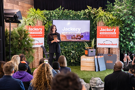 ���I(l��ng)����Gɫ�������С���������Դ2000 Proȫ��l(f��)��