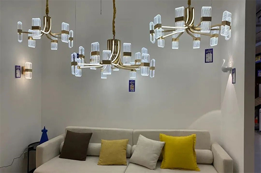 �����b��ָ�����iס���g����