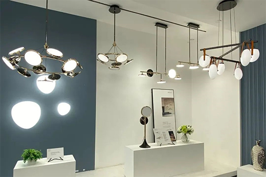 �����b��ָ�����iס���g����