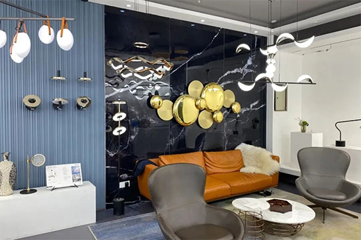 �����b��ָ�����iס���g����