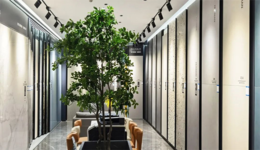 ���`�|(zh��)�Ўr�塤ͩ�l(xi��ng)�꣺�M�M�ҾӸУ����������롰�ҡ���ģ��