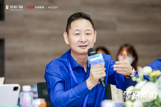 �����������솖����(ji��)��ِ�� �����T����Gɫ�l(f��)չ�r(sh��)���~�M(j��n)