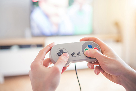 彩電市場(chǎng)承壓前行，負(fù)增長(zhǎng)下機(jī)會(huì)在哪兒