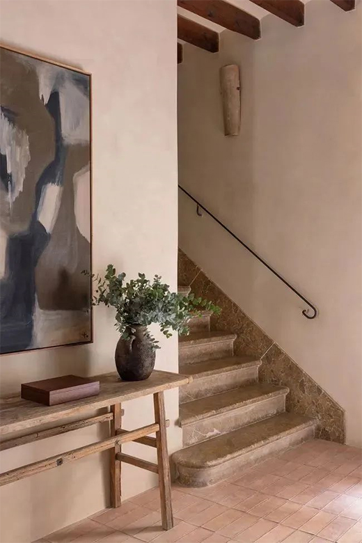 藝術(shù)涂料，以藝術(shù)裝點生活內(nèi)核