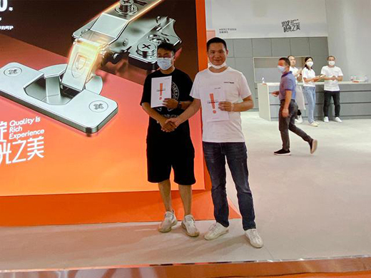 ���|ȡ�٣��ի@�M�M!GARIS����˹�ɹ����s��Һ������!