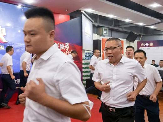 “金戈鐵馬 英雄對(duì)戰(zhàn)”強(qiáng)輝陶瓷營(yíng)銷PK賽正式開啟!