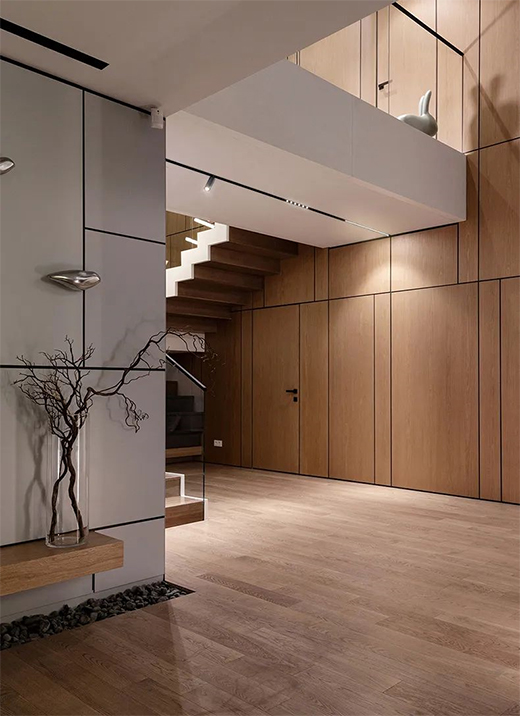 �o������ �F(xi��n)�����������څ��