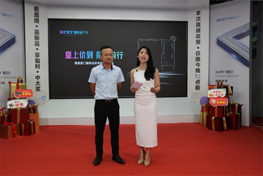 ���ϡ��r(ji��)�������sҫǰ�� ��ͥ�T(m��n)������ֱ����(hu��)�A�M(m��n)�չ�!