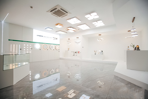 ��·���G�ؼ�����;���oֹ�� ���r(sh��)��ժҪ�����ع�ţ����