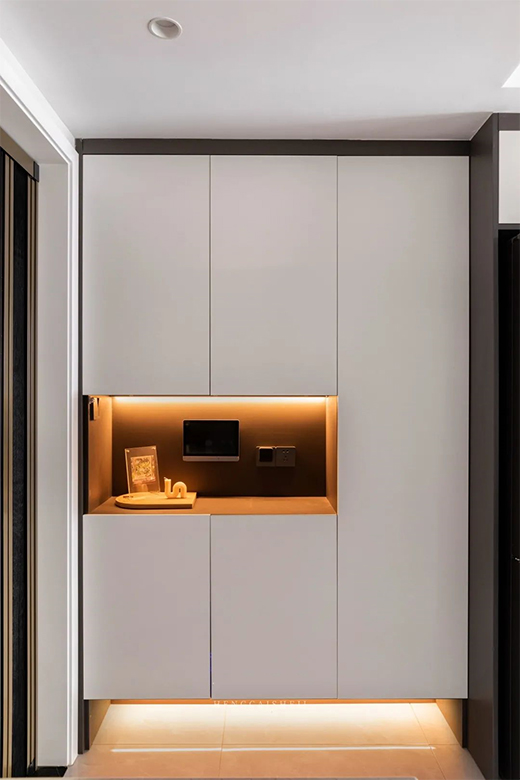 因為一條燈帶，驚艷了整個空間!