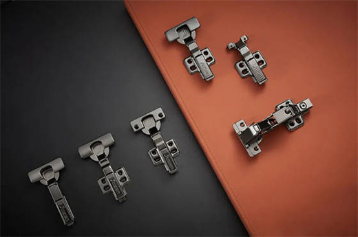 �����������@���Ҿ����Ʒ�ƌ��F��������L?