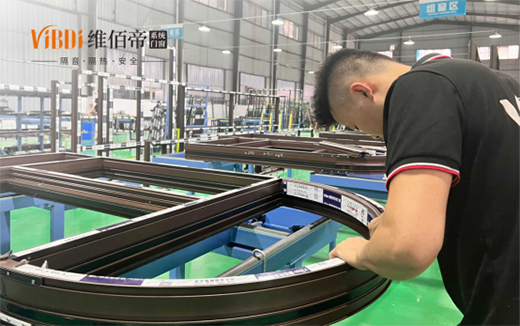 �S�۵�ϵ�y(t��ng)�T�����L�����x�����m(x��)��͑�(chu��ng)�����rֵ