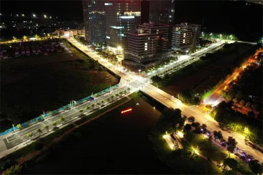 ����ǻ��������й�(ji��)�ܾ��ͿƼ��x�ܳ��й�(ji��)�ܰl(f��)չ