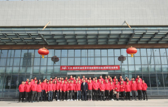 �𲽼����j���������c����?z��)�ÿ��{(di��o)�¾��xʽʢ���e��