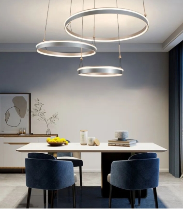 �Ŀ�ʿ������������⣬��Ӱ֮�g��Ԋ(sh��)��