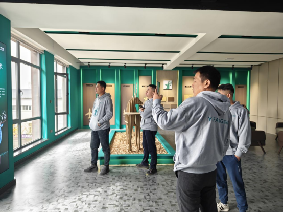 һ���������(li��n)�ˆ���(d��ng)��(hu��)��չʾ����ˇ�g(sh��)��������I(l��ng)�Ҿ��Ј��³���