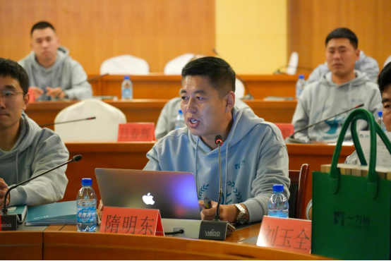 һ���������(li��n)�ˆ���(d��ng)��(hu��)��չʾ����ˇ�g(sh��)��������I(l��ng)�Ҿ��Ј��³���