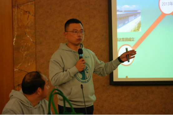 һ���������(li��n)�ˆ���(d��ng)��(hu��)��չʾ����ˇ�g(sh��)��������I(l��ng)�Ҿ��Ј��³���