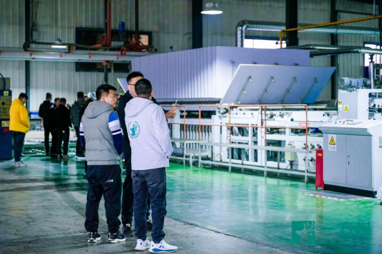 �ИI(y��)�L(f��ng)���µ��A��׃����һ����(sh��)����A�������������̕�(hu��)�ɹ����_(k��i)