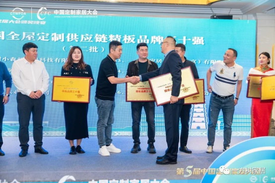 ��ϲ��(b��o)��һ����s�@���Ї�(gu��)ȫ�ݶ��ƹ���(y��ng)朾���Ʒ��30��(qi��ng)���Q̖(h��o)