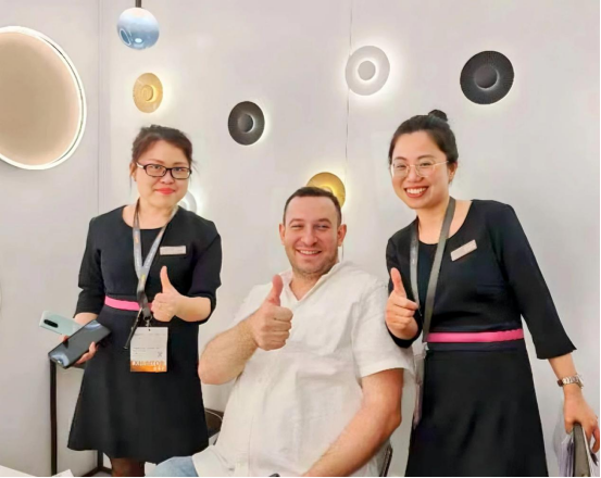 ̩��������ۇ��H�＾���չ�A�M�չ�