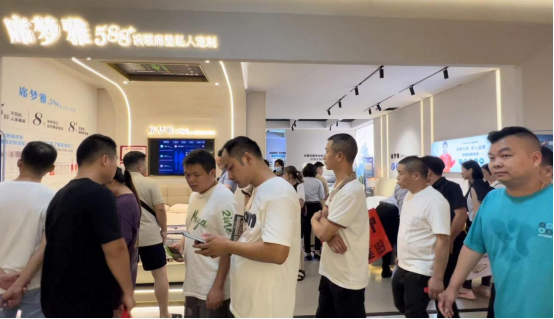 ��(gu��)�H���Ҿ�չ����M(j��n)����ϯ��(m��ng)��588+���b���|˽�˶��ƏV�ܺ��u(p��ng)